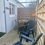 Feriehus Pavillon Renove Avec Terrasse Privative Au Coeur De Jard-sur-mer, Proche Plages Et Port - Fr-1-336-155